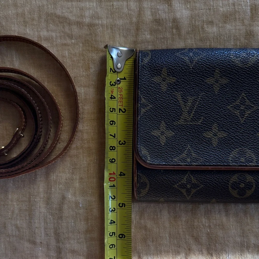 Louis Vuitton monogram crossbody or clutch - Picture 6 of 17